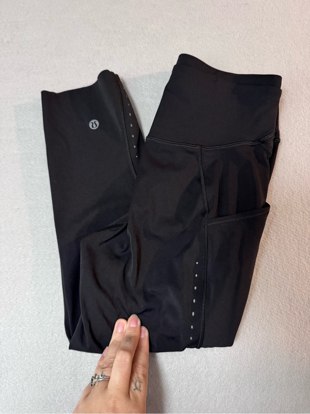 Lululemon Black High-Rise Pocket Crop Leggings Size 4